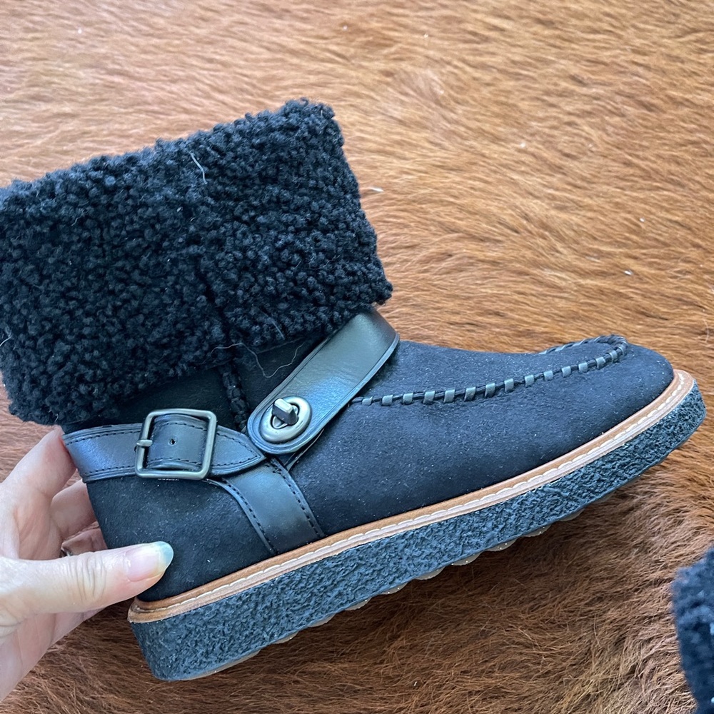 Coach Moto Shearling Women Winter Boots Turn Lock Harness Black Suede Size 5 New - Picture 7 of 12